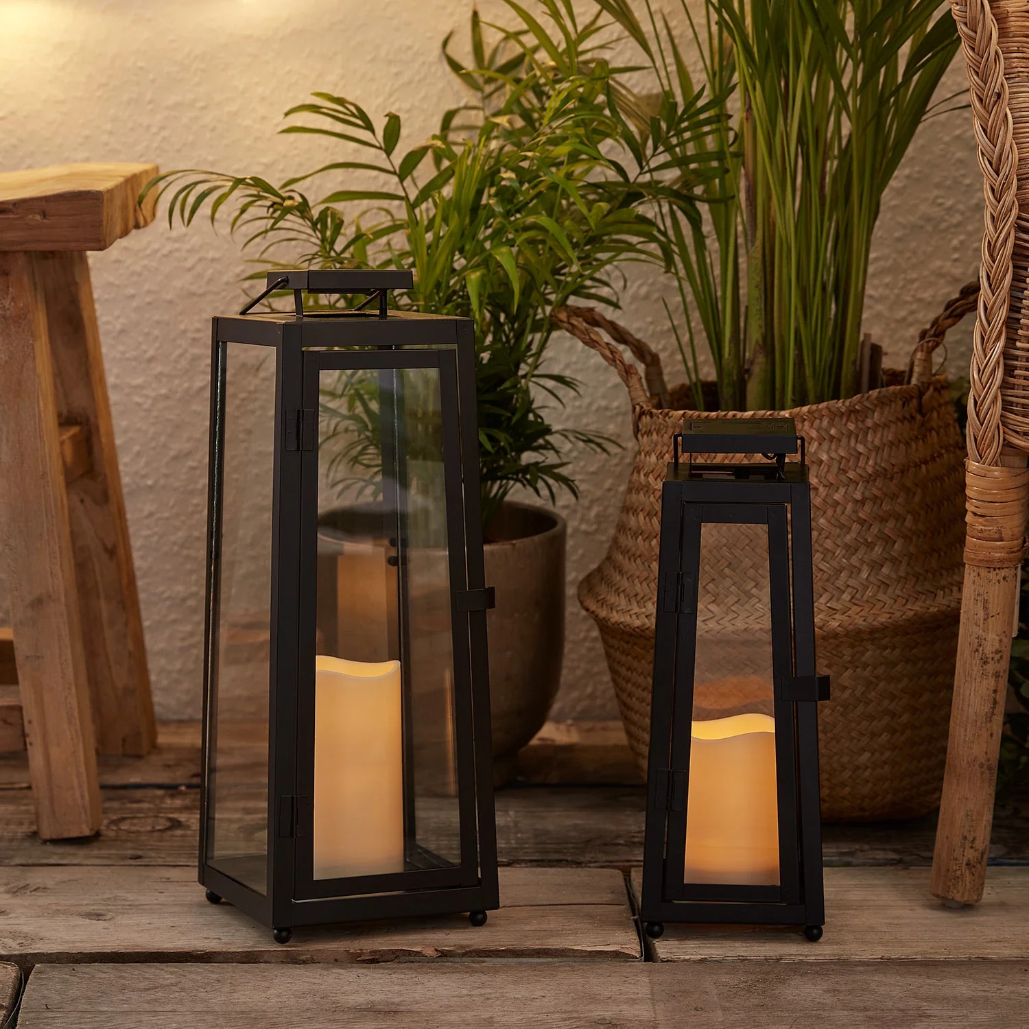 Porto Solar Metal Lantern Bundle - Image 2