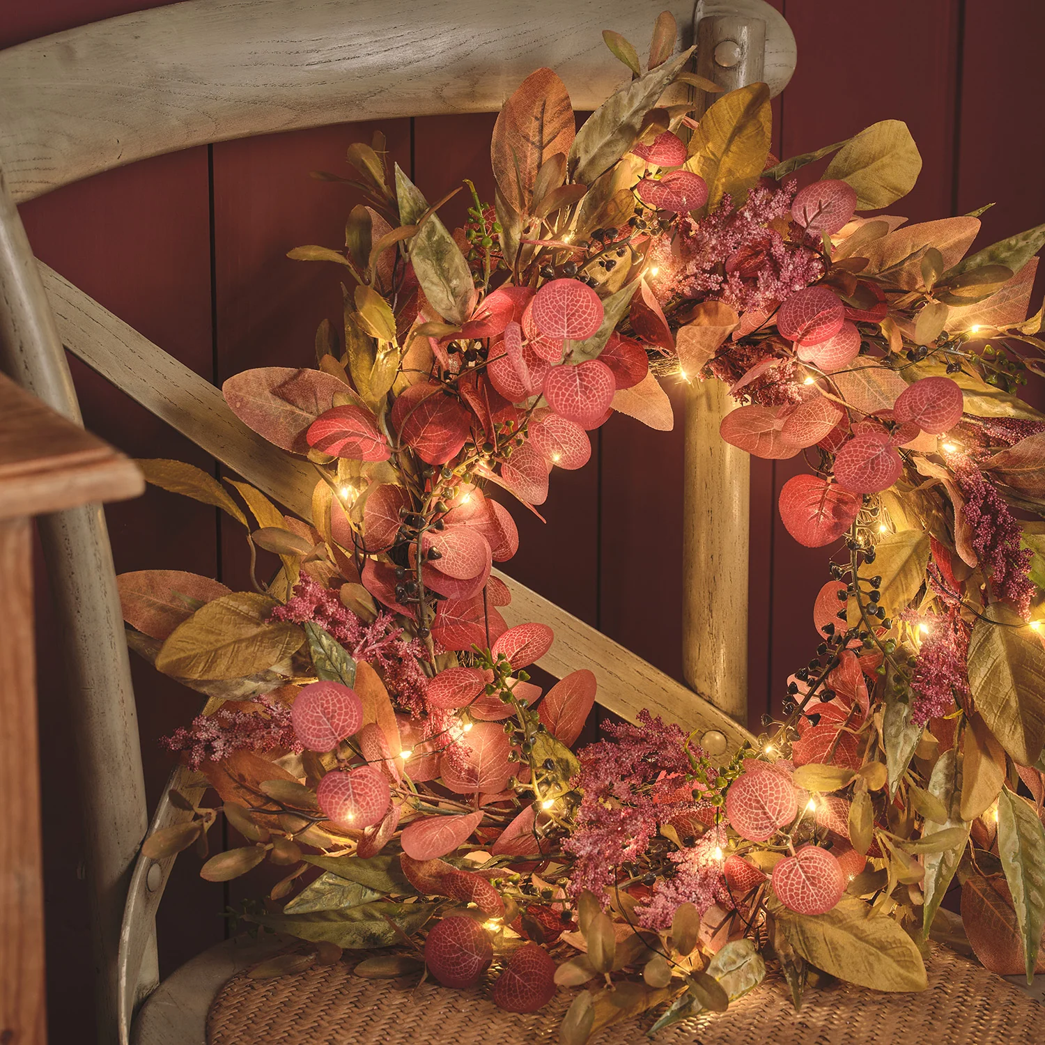 Pre Lit Autumn Winter Full Wreath & Garland - Image 10