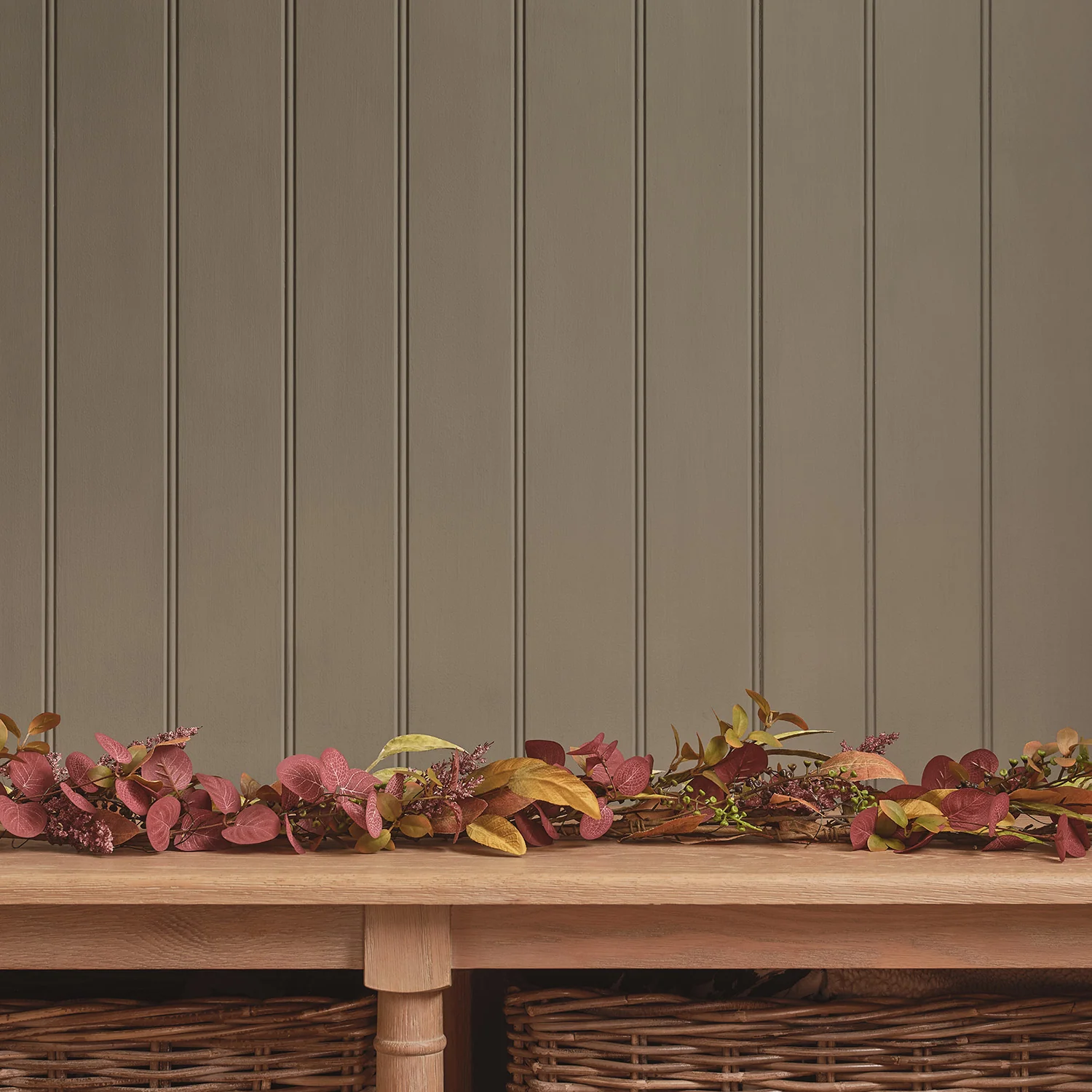 1.5m Pre Lit Autumn Winter Full Garland - Image 4