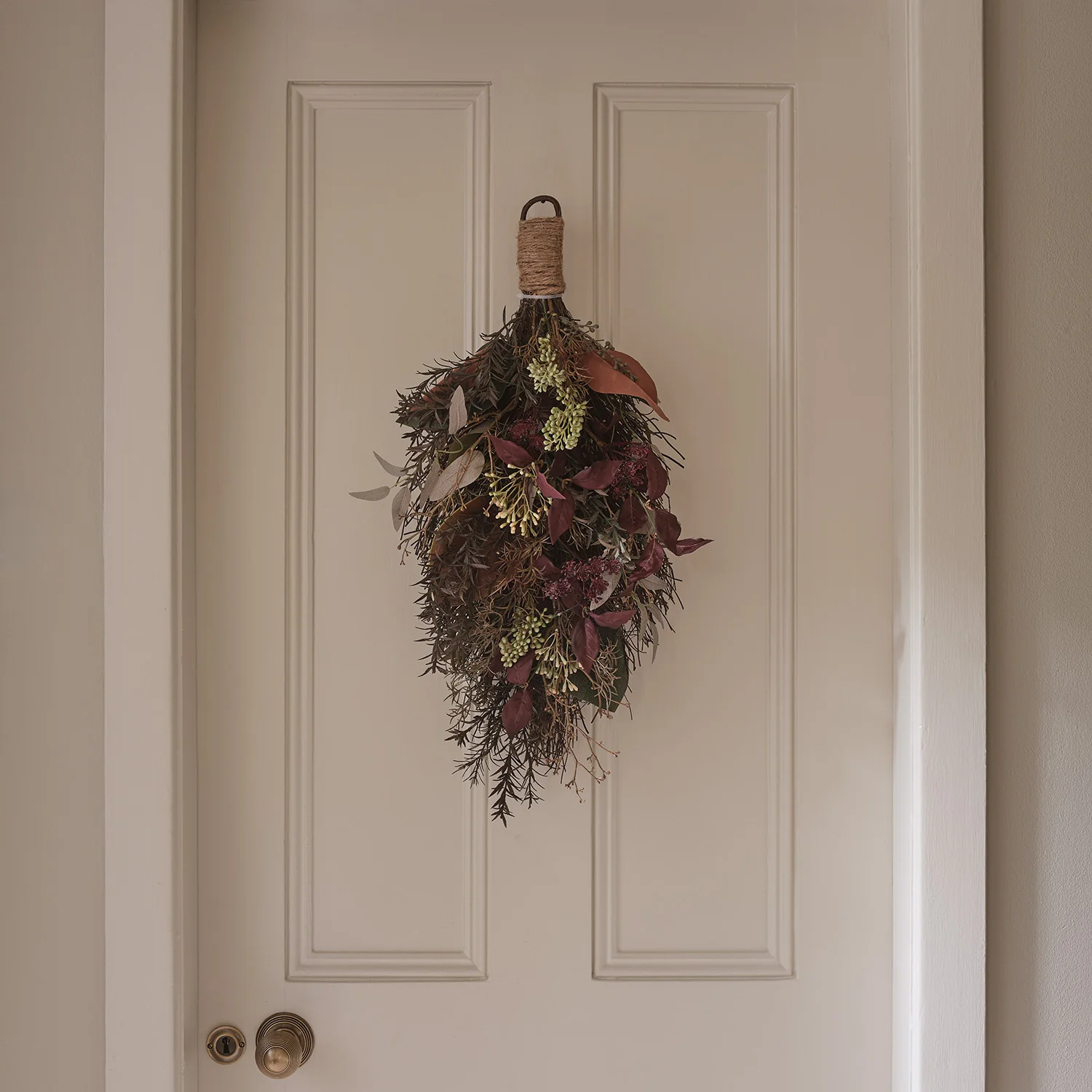Pre Lit Autumn Winter Bough - Image 5
