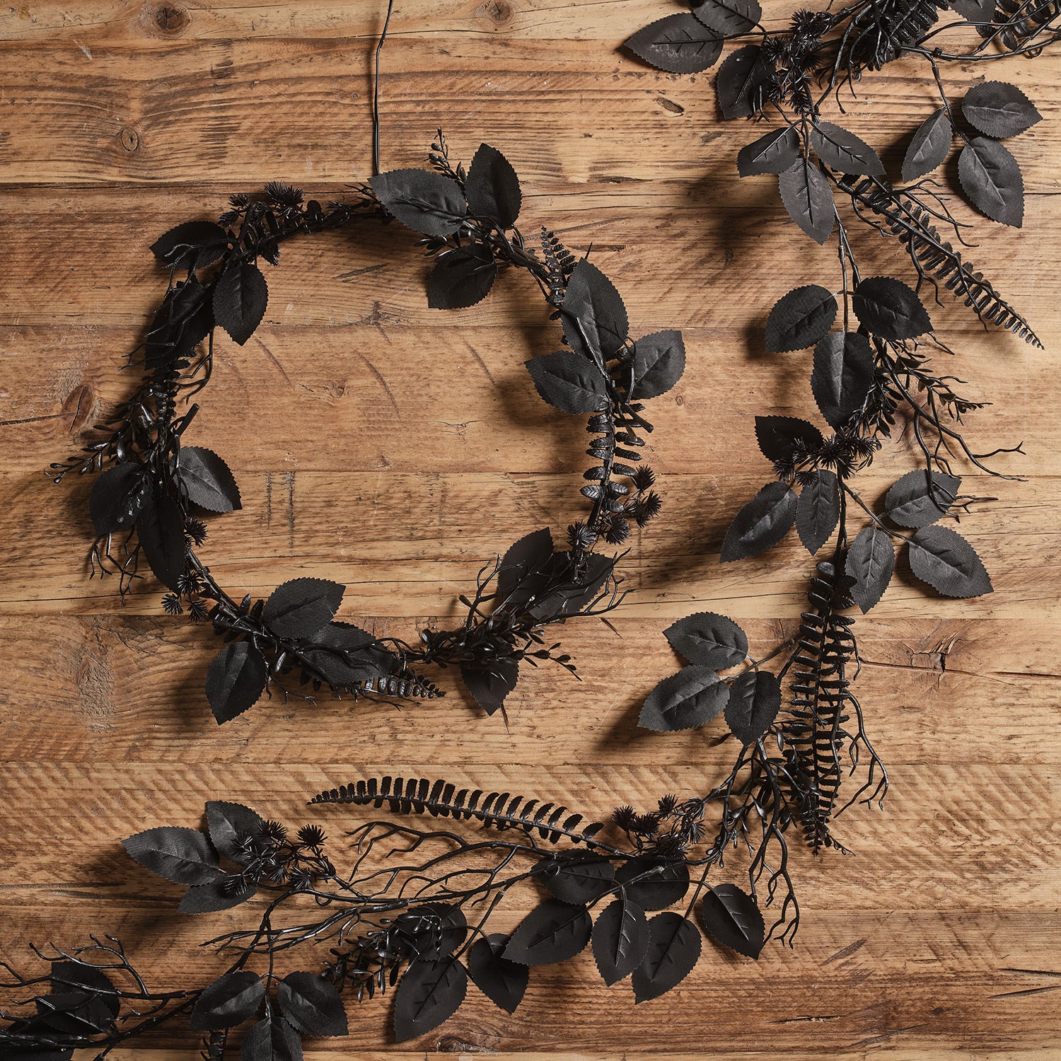 Pre Lit Black Foliage Halloween Wreath & Garland - Image 2