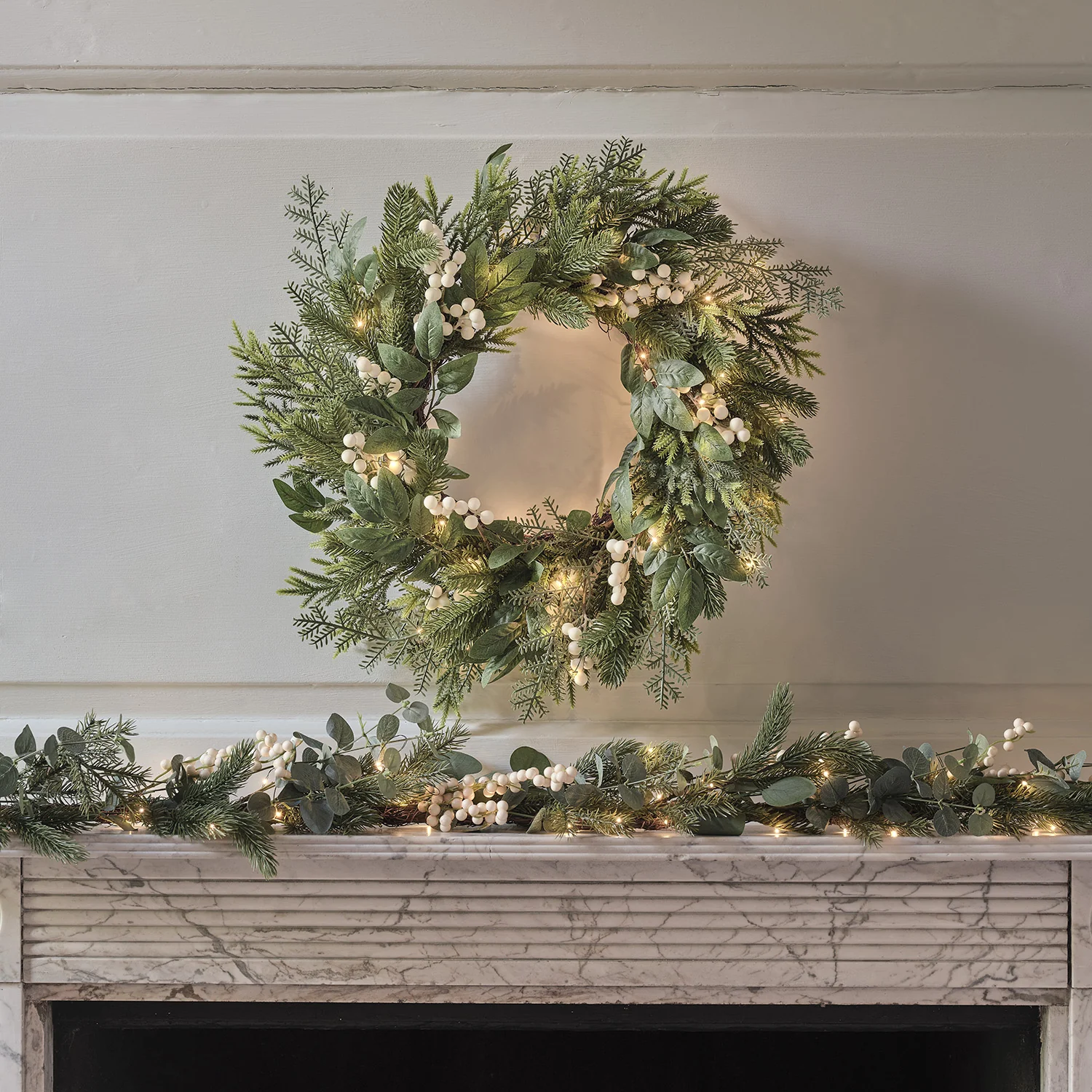Pre Lit Eucalyptus and White Berry Christmas Wreath & Garland - Image 5