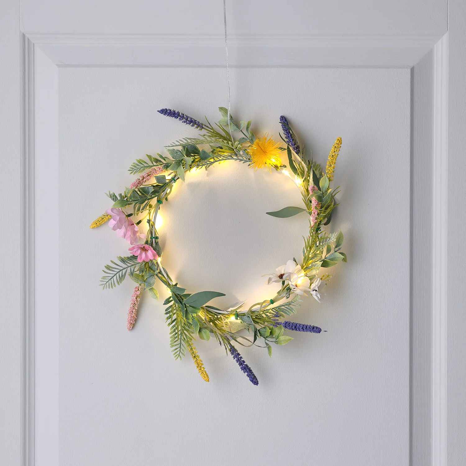 Pre Lit Spring Flower Wreath & Garland - Image 3