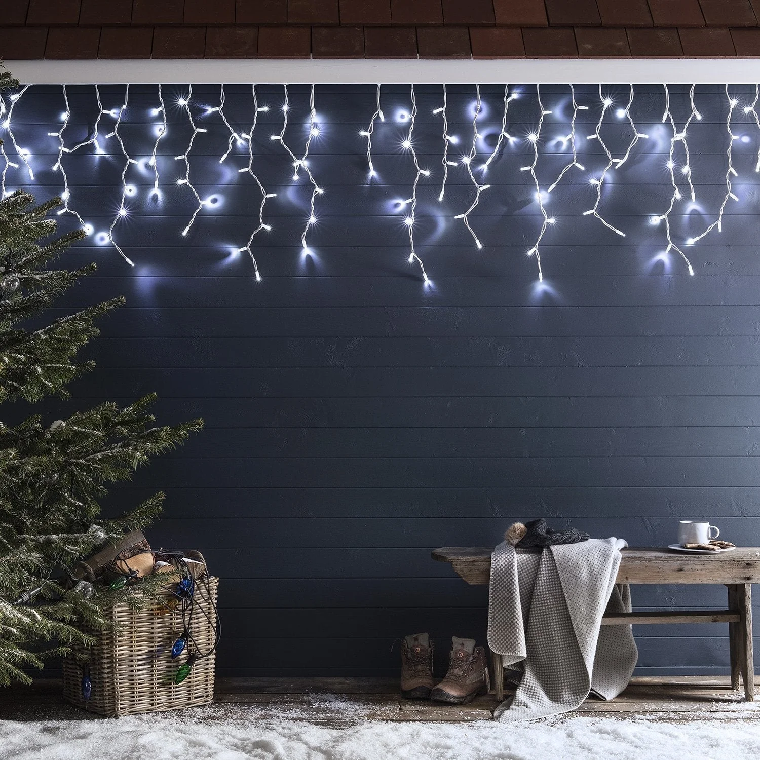 Pro Connect 28m 1400 White Connectable Icicle Lights White Cable - Image 2