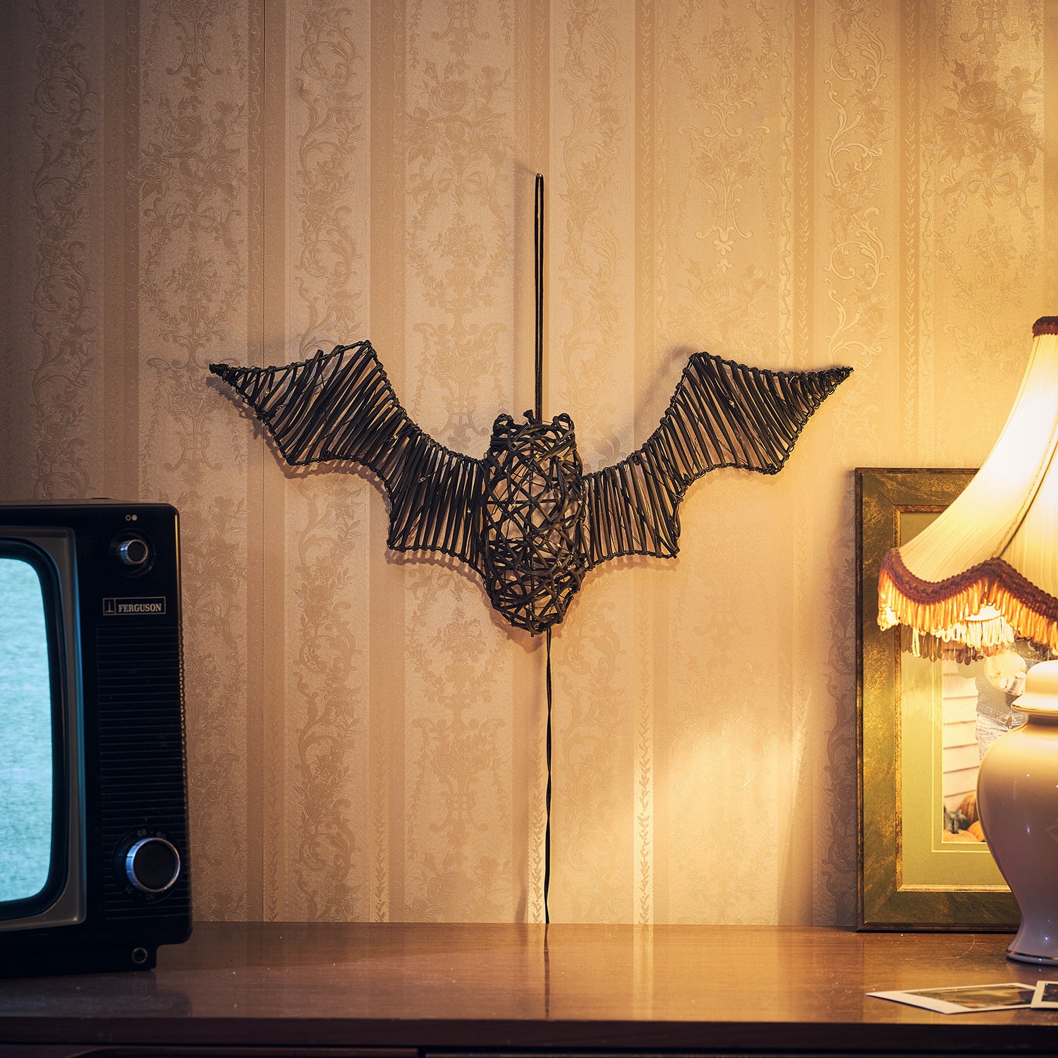Rattan Black Bat Light Up Halloween Figure - Image 5