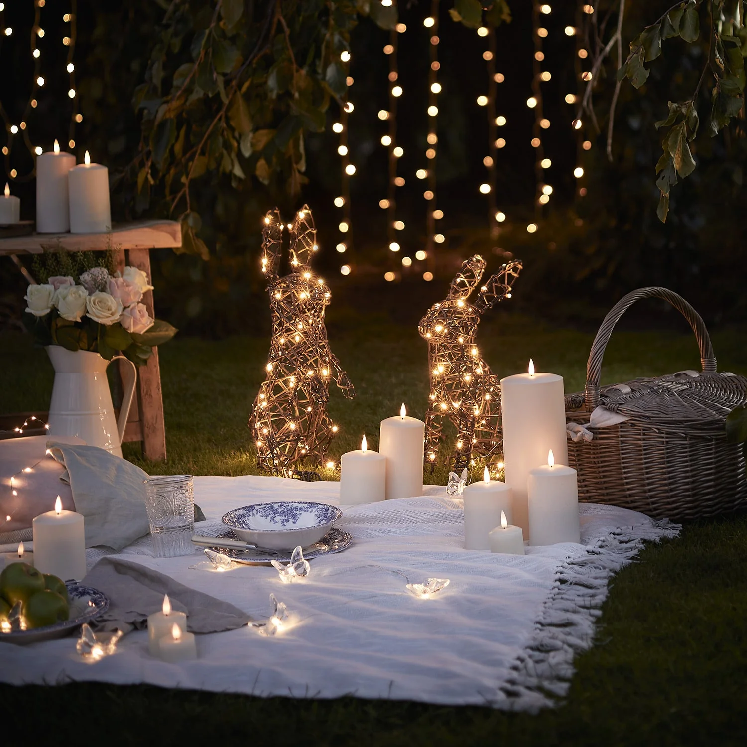Rattan Bunny Garden Light Duo - Image 2