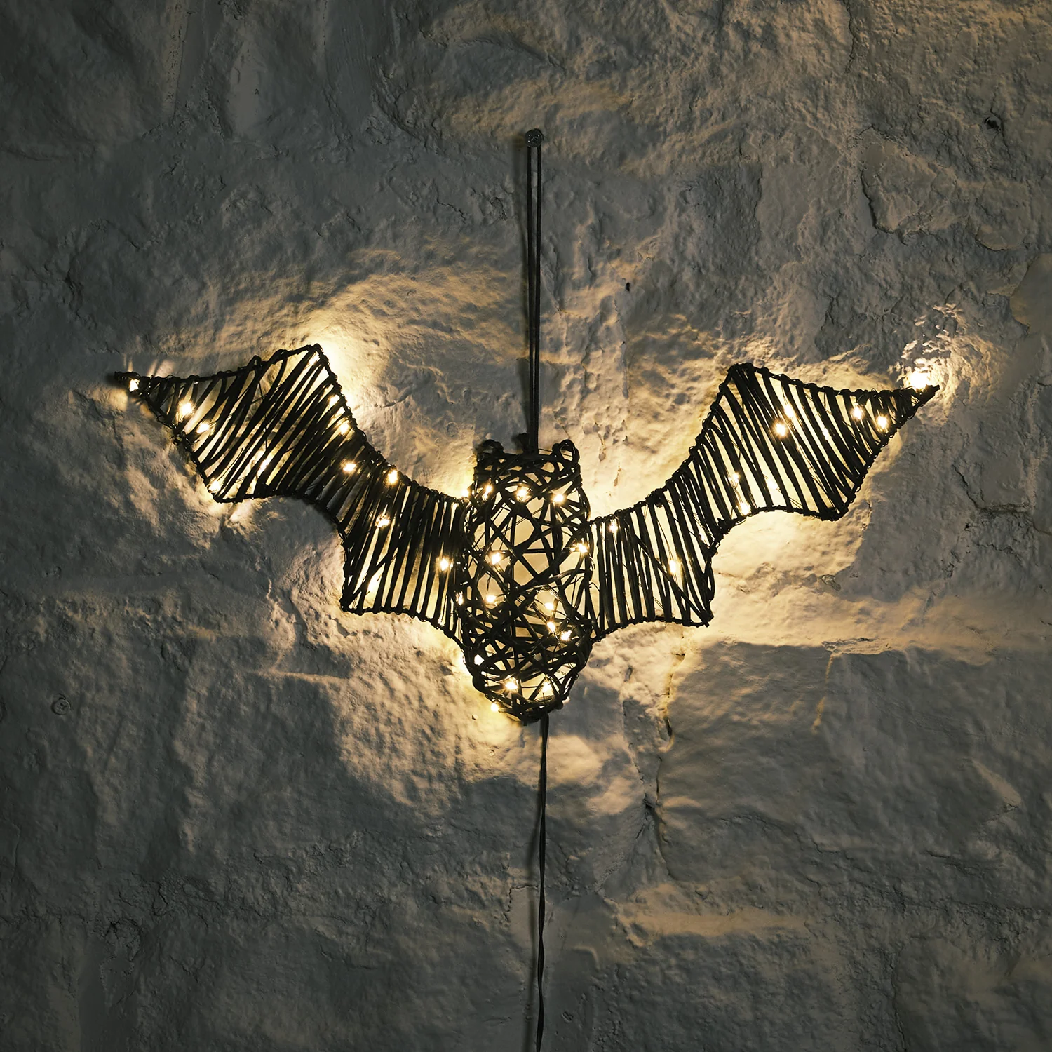 Rattan Spider, Bat & Witches' Hat LED Halloween Figures Bundle - Image 3