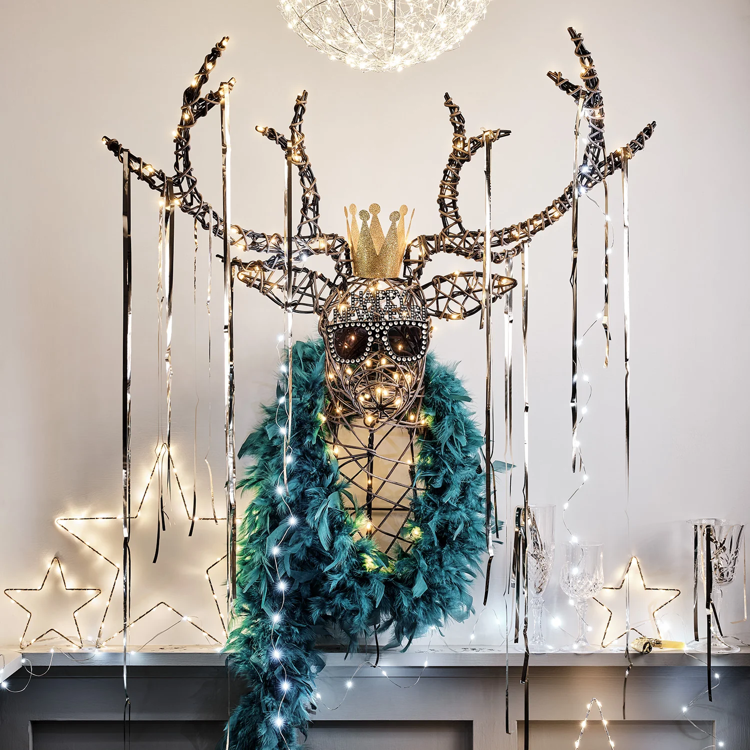 84cm Studley Rattan Stag's Head LED Wall Light - Image 4