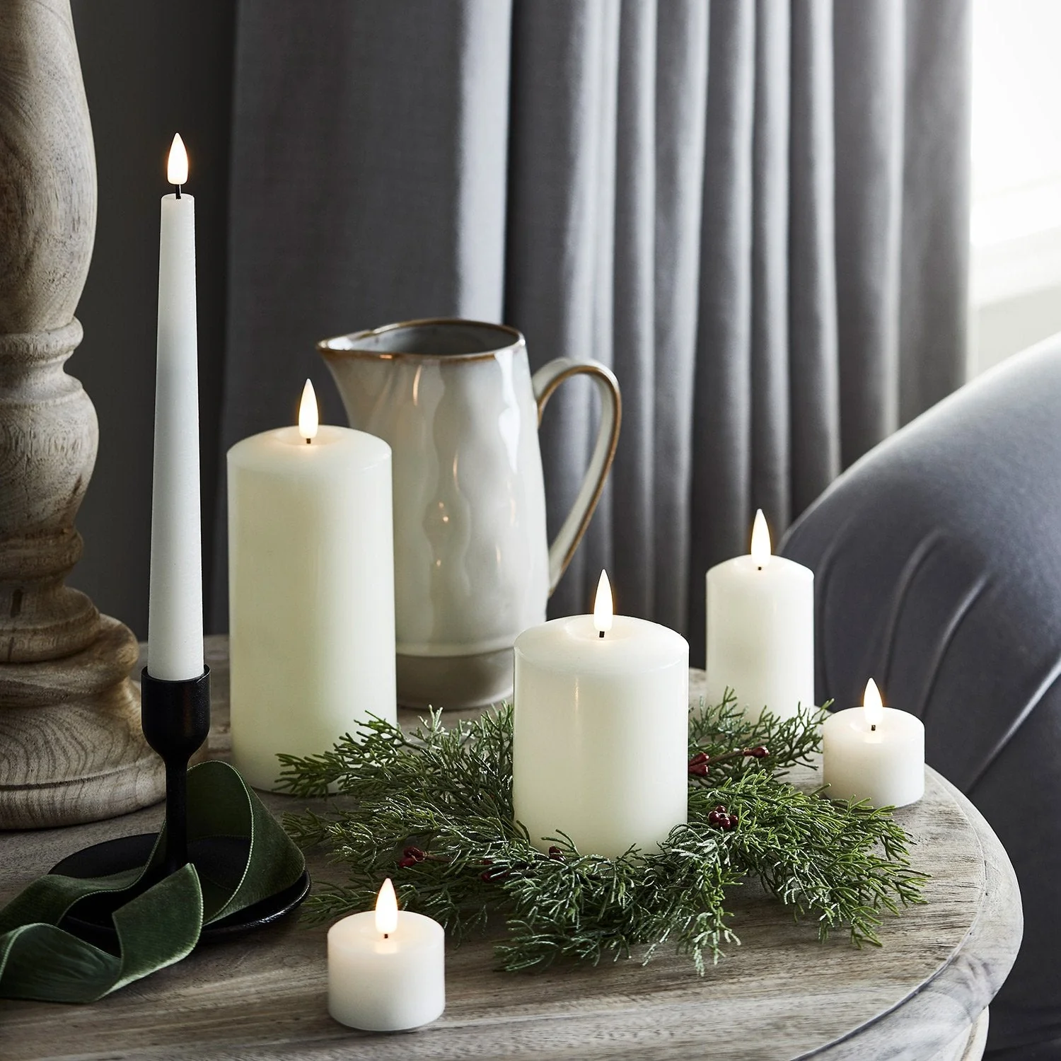 15cm Red Berry Wreath Candle Ring - Image 3