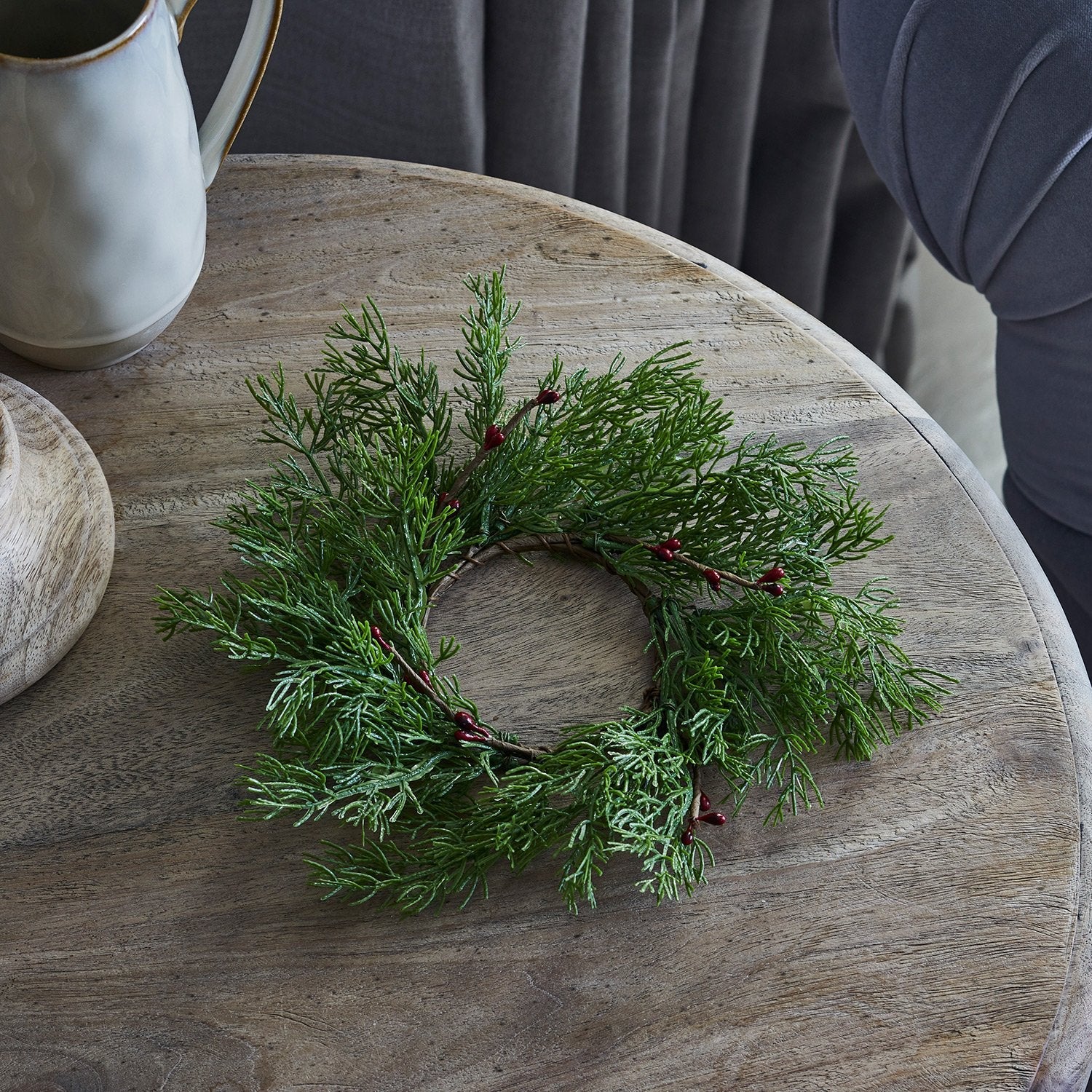 15cm Red Berry Wreath Candle Ring - Image 5