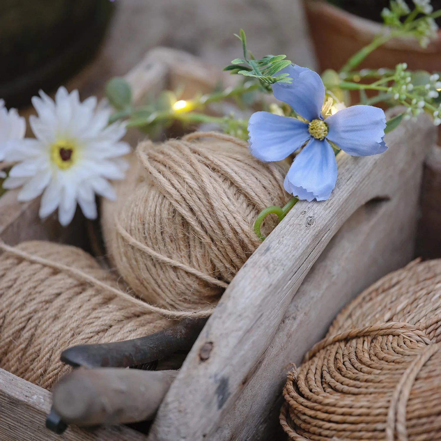 Pre Lit Blue Bloom Wreath & Garland Bundle - Image 6