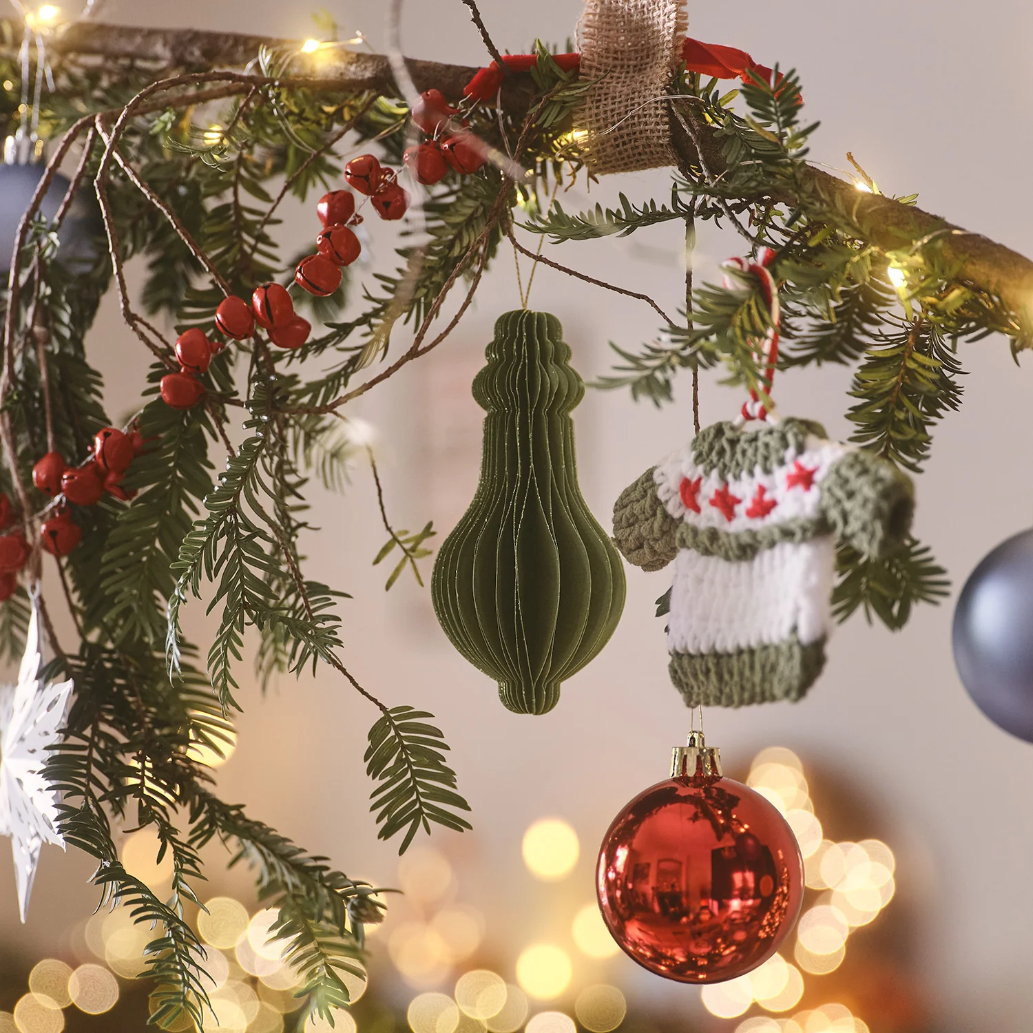 Set of 12 Red Christmas Baubles - Image 3