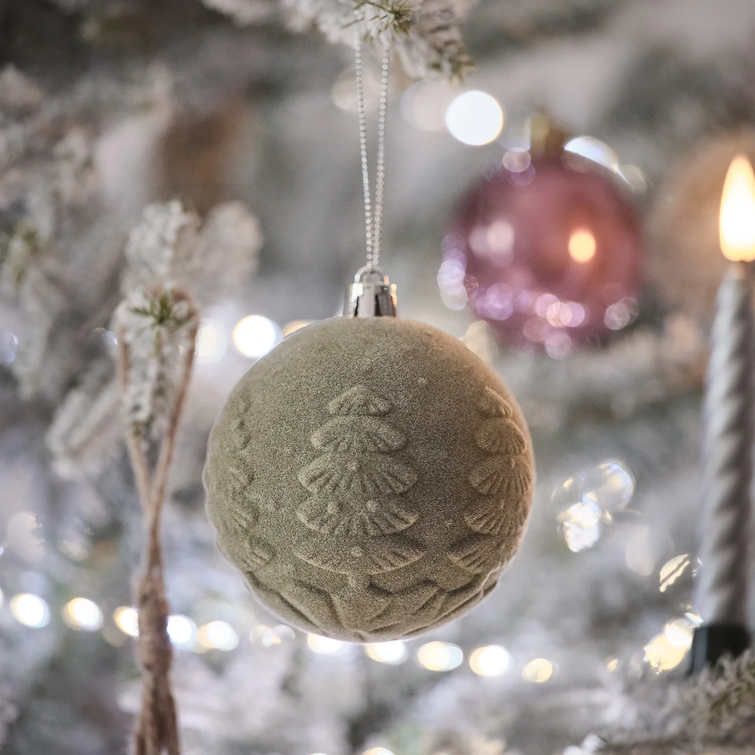 Set of 2 Green Velvet Christmas Baubles - Image 3