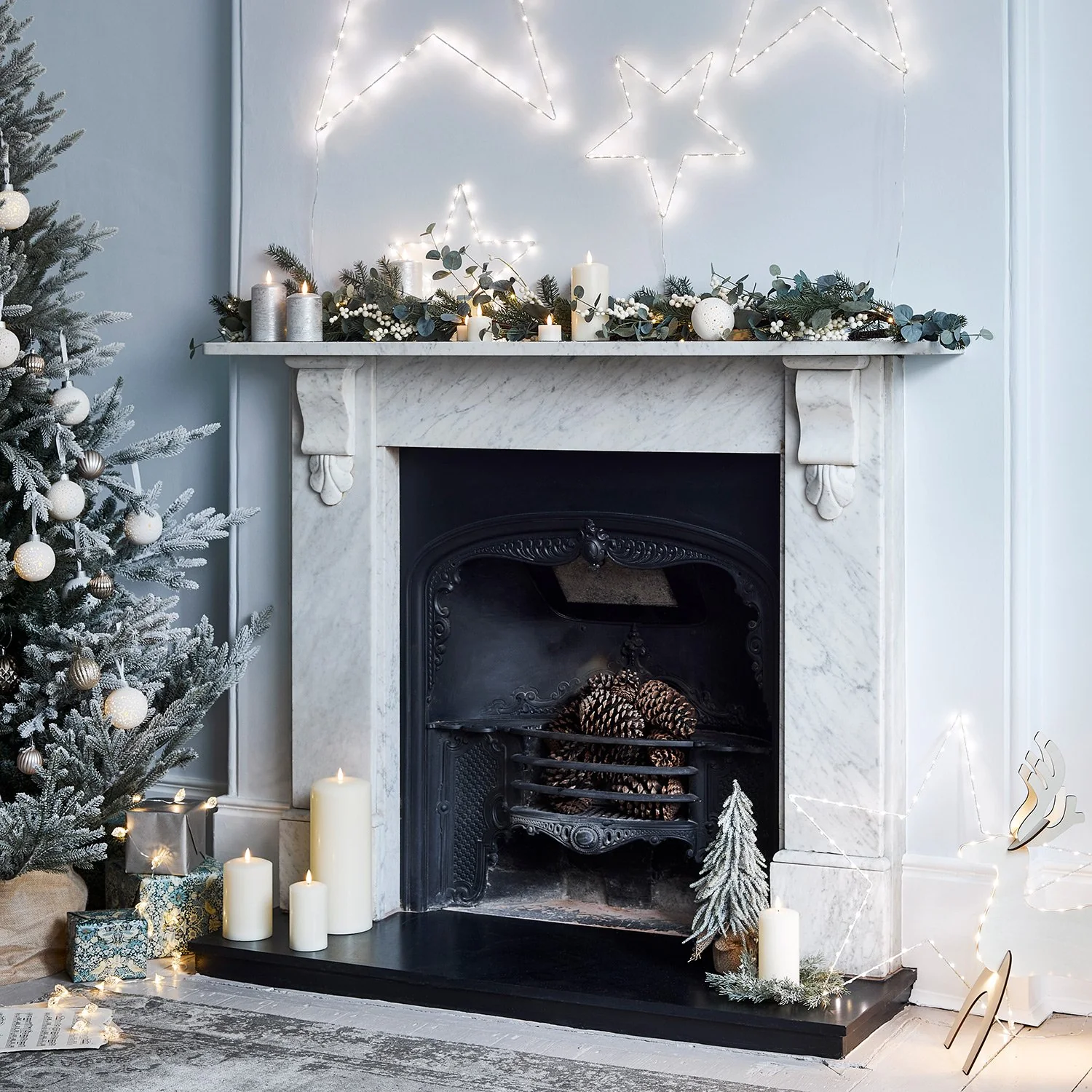 Snowy Mini Christmas Tree - Image 7
