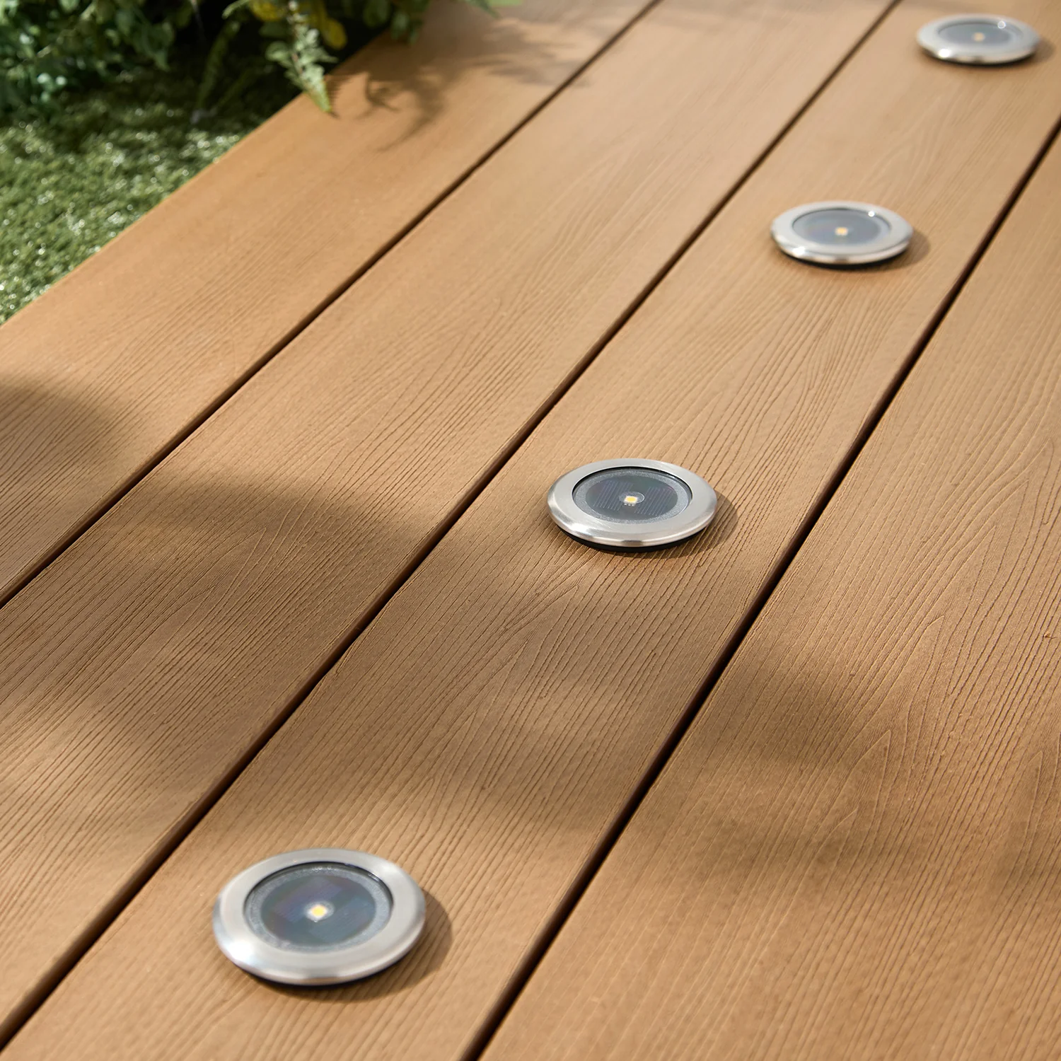 4 Solar Decking Spotlights - Image 9