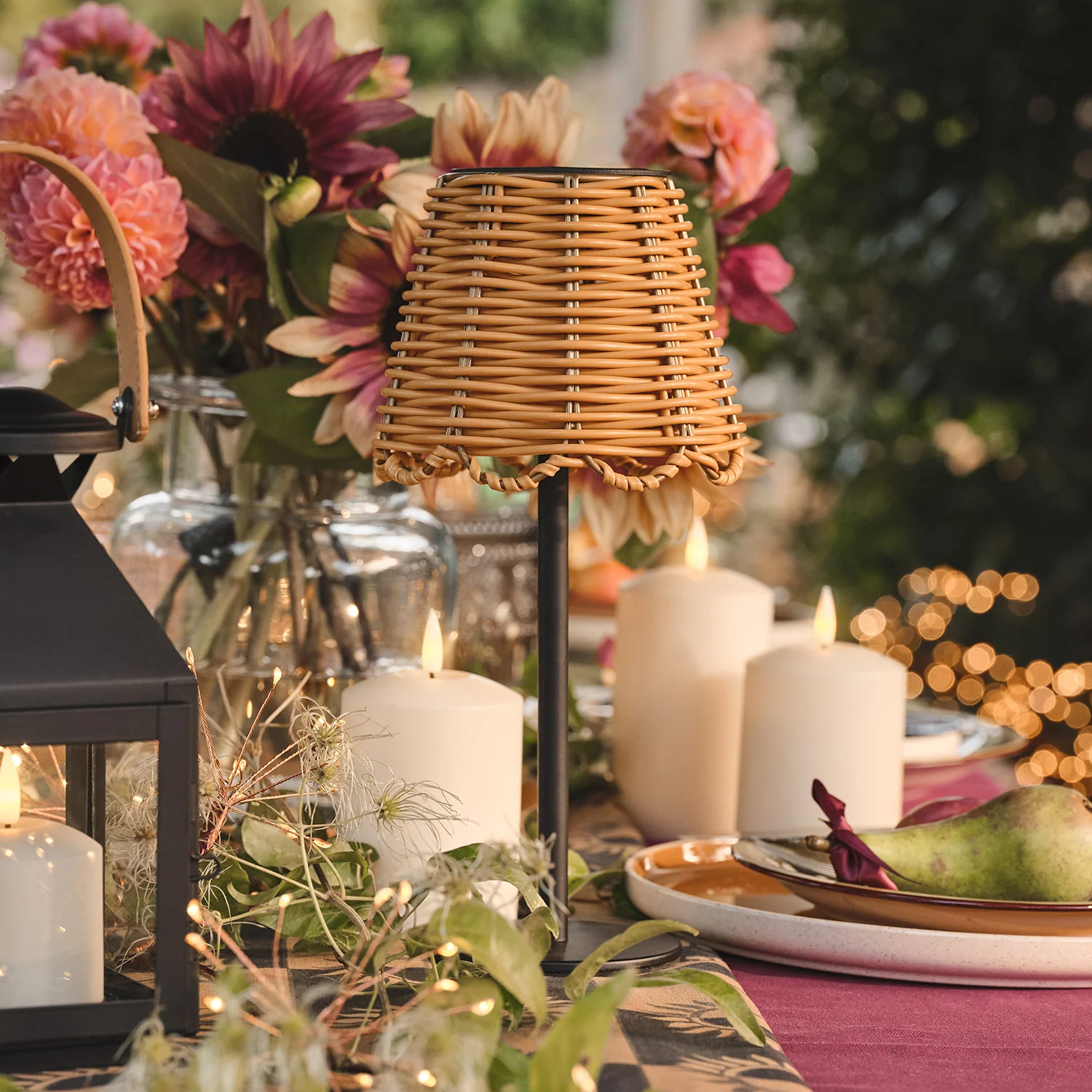 Solar Hygge Wicker Lantern and Kurv Table Lamp Bundle - Image 2