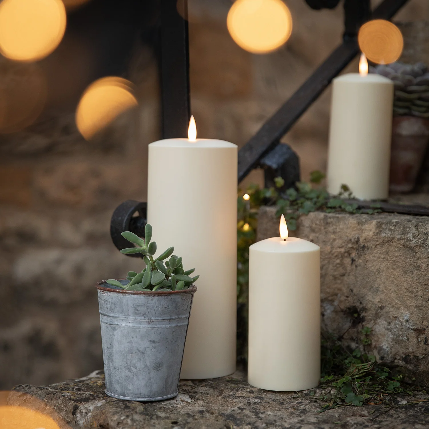 Solar Staircase Outdoor Lighting Bundle - Image 3