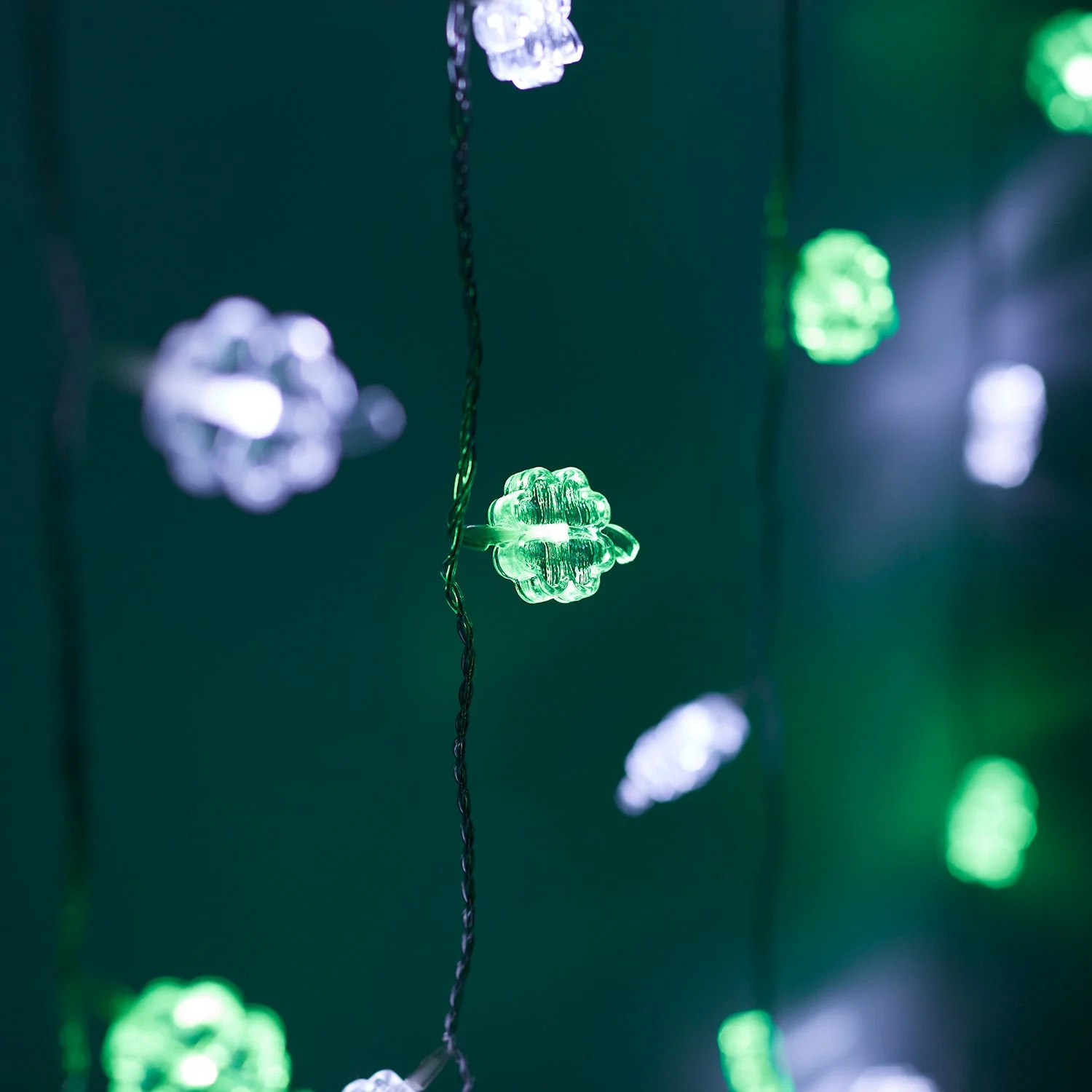 St Patricks Day Shamrock Curtain Light - Image 2