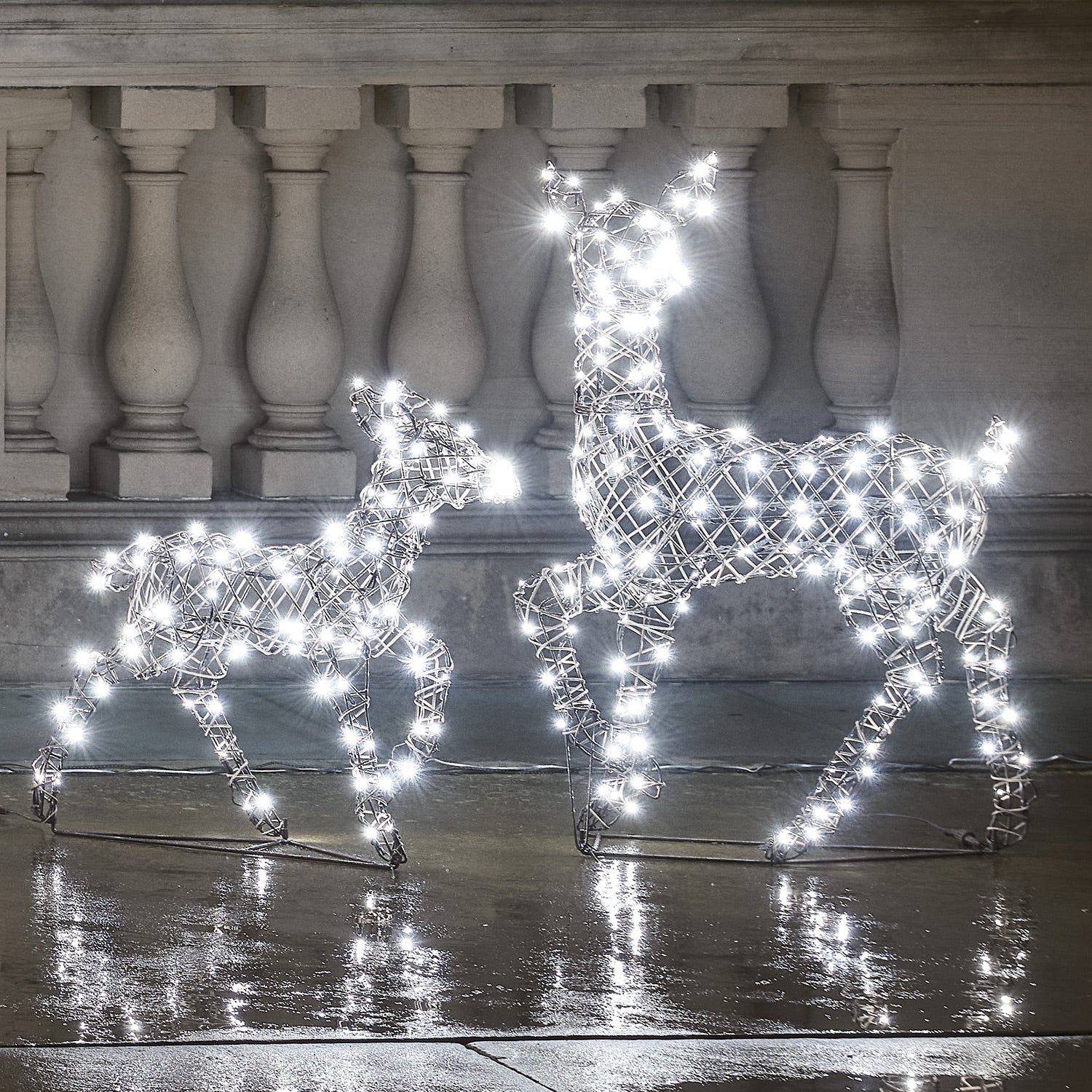 Dual LED Studley Doe & Fawn Light Up Reindeer Duo - Image 9
