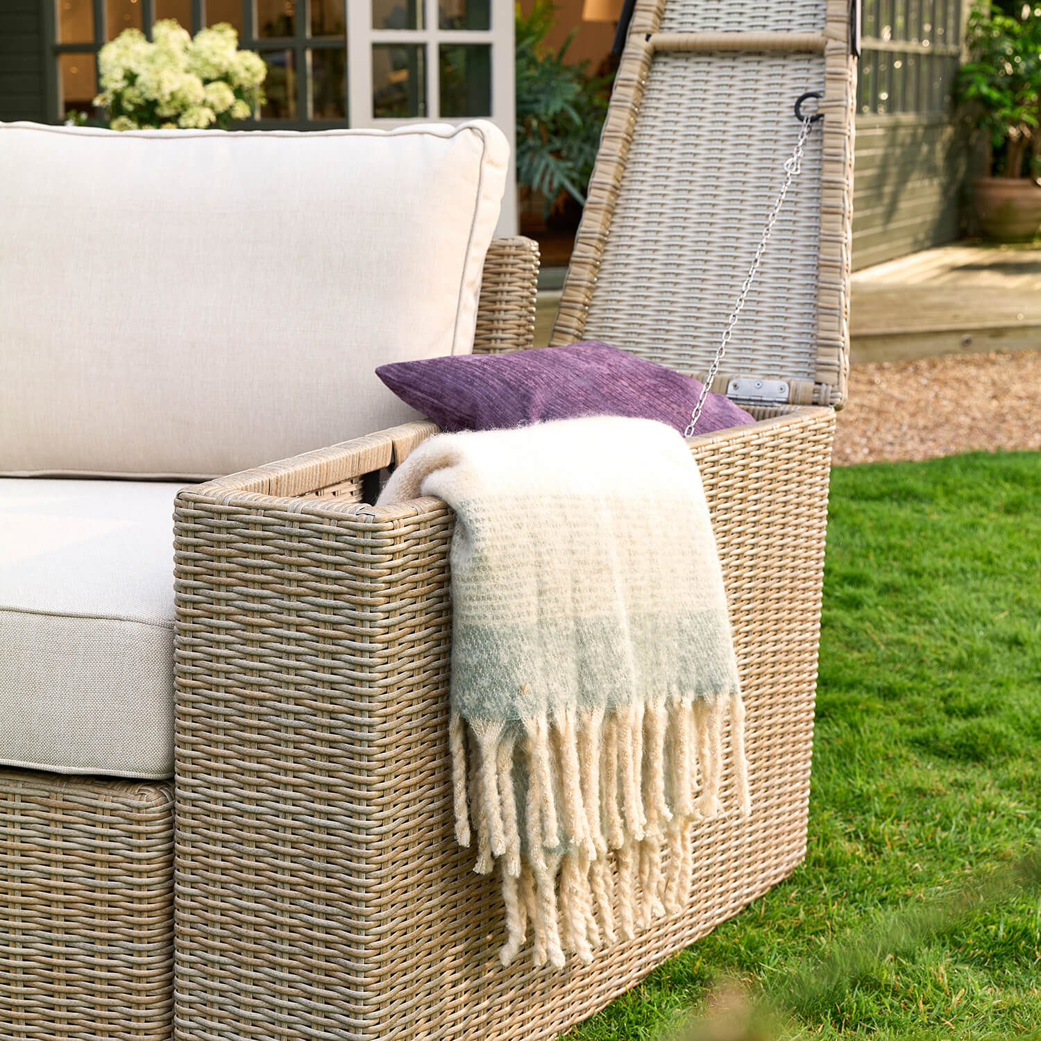 The Barra Coffee Table Sofa Set - Image 3