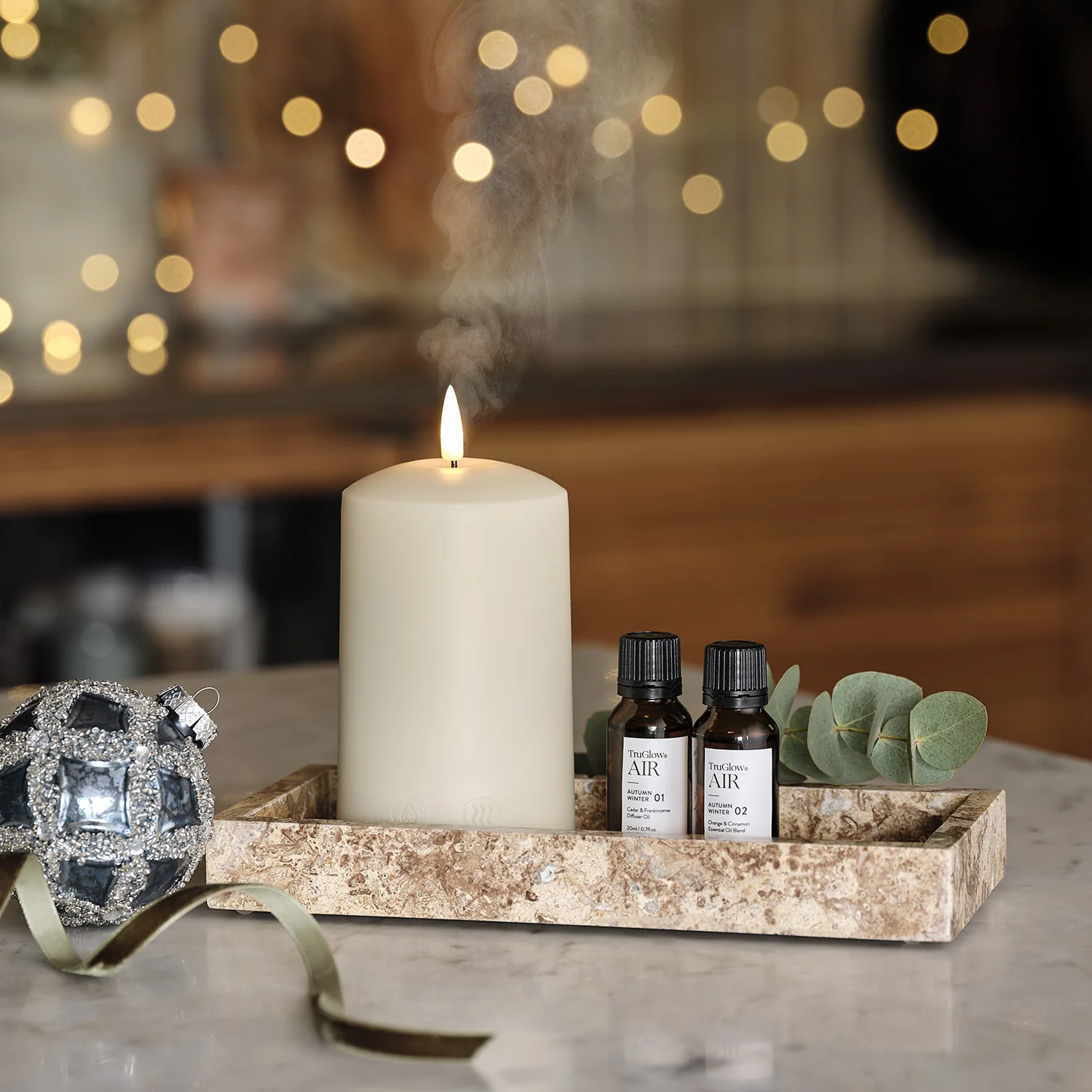TruGlow AIR® Portable Candle Diffuser & Autumn Winter Diffuser Oil Bundle - Image 7
