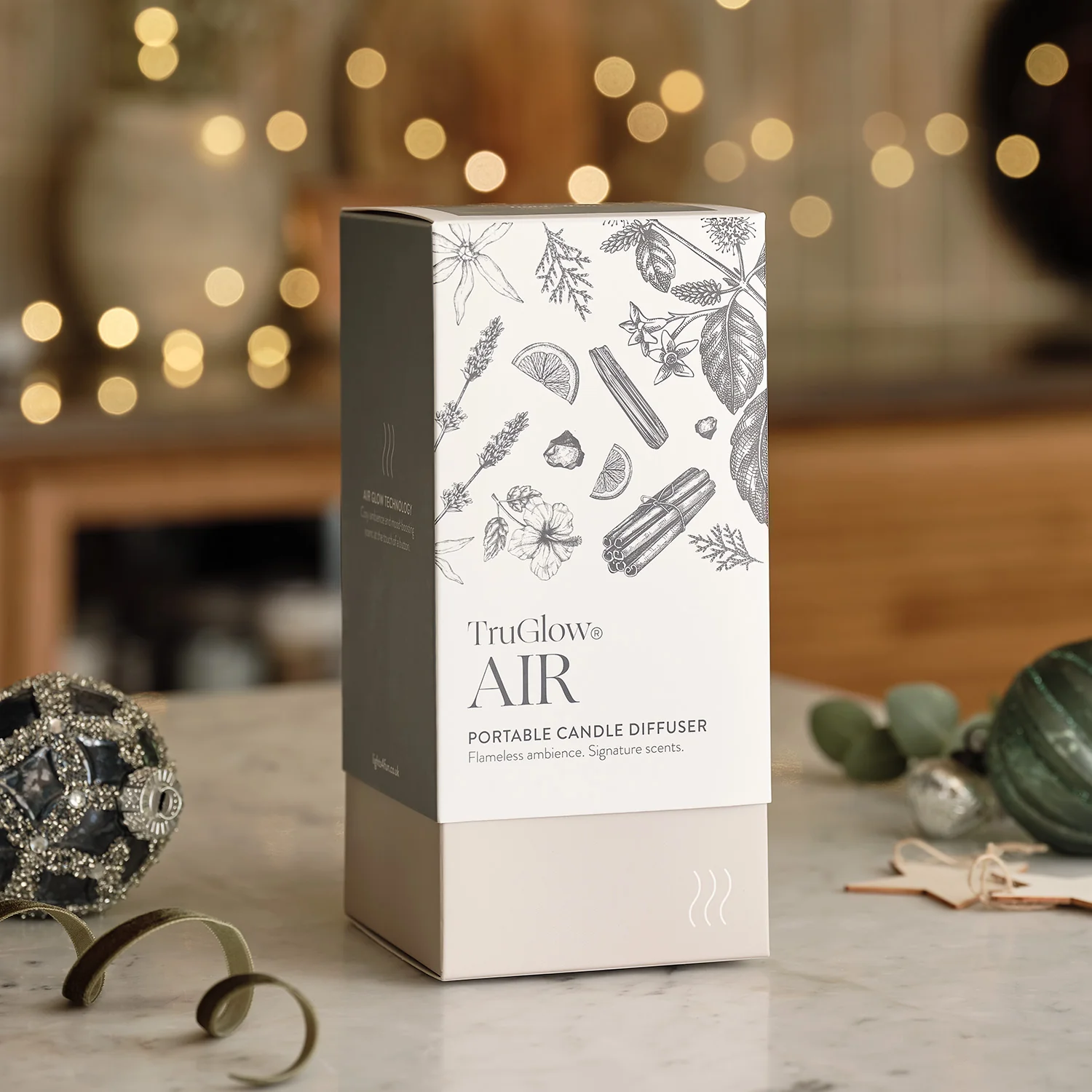 TruGlow AIR® Portable Candle Diffuser & Autumn Winter Diffuser Oil Bundle - Image 11