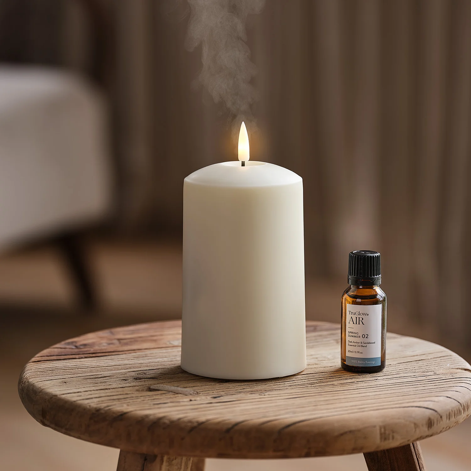 TruGlow AIR® Portable Candle Diffuser & Dark Amber & Sandalwood TruGlow AIR® Diffuser Oil Bundle - Image 2