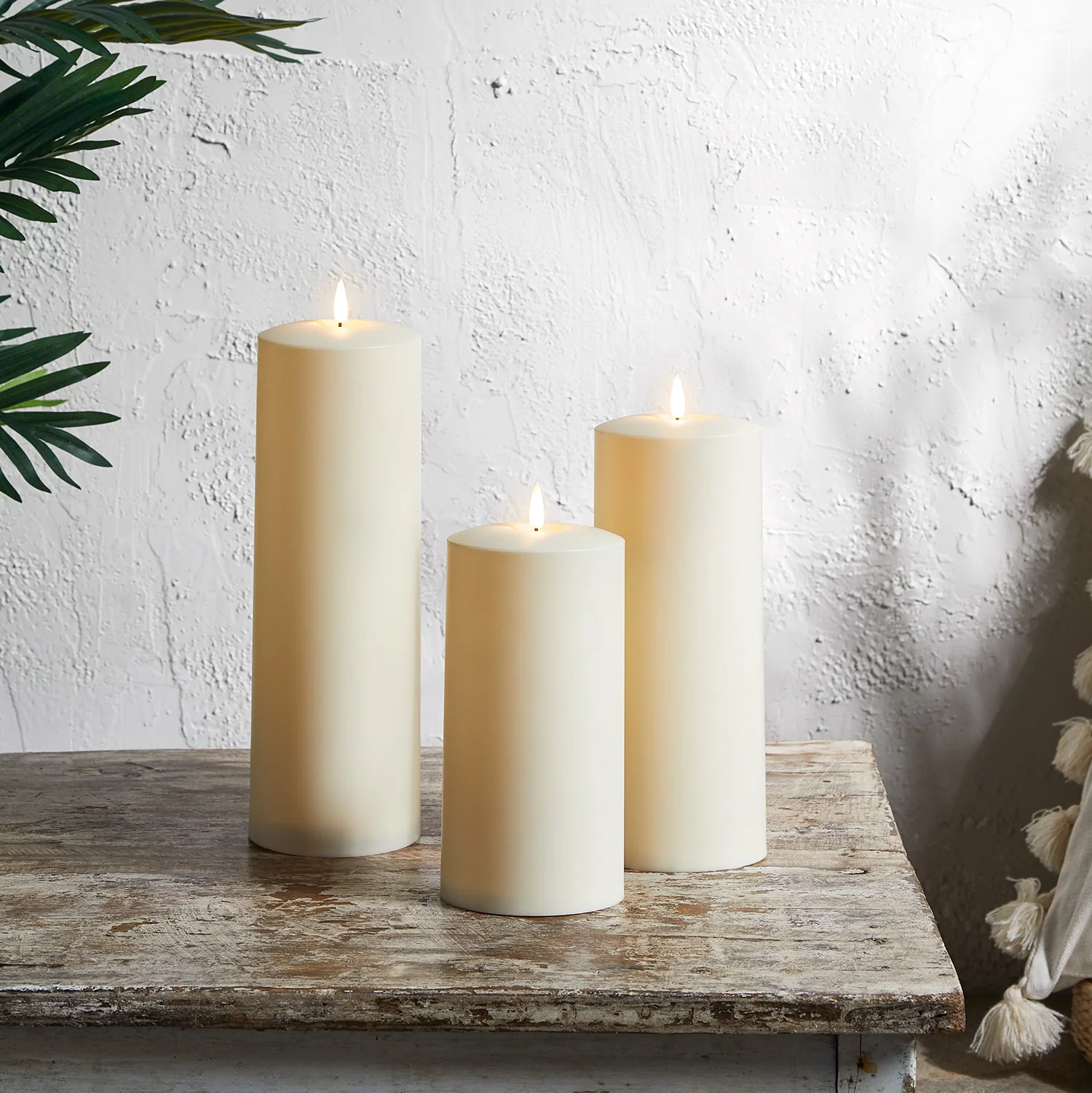 TruGlow® Waterproof Outdoor Candle 25cm - Image 8