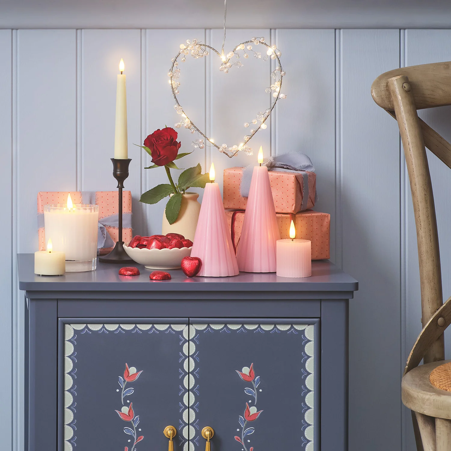 Warm White Micro Light Heart Wreath - Image 4