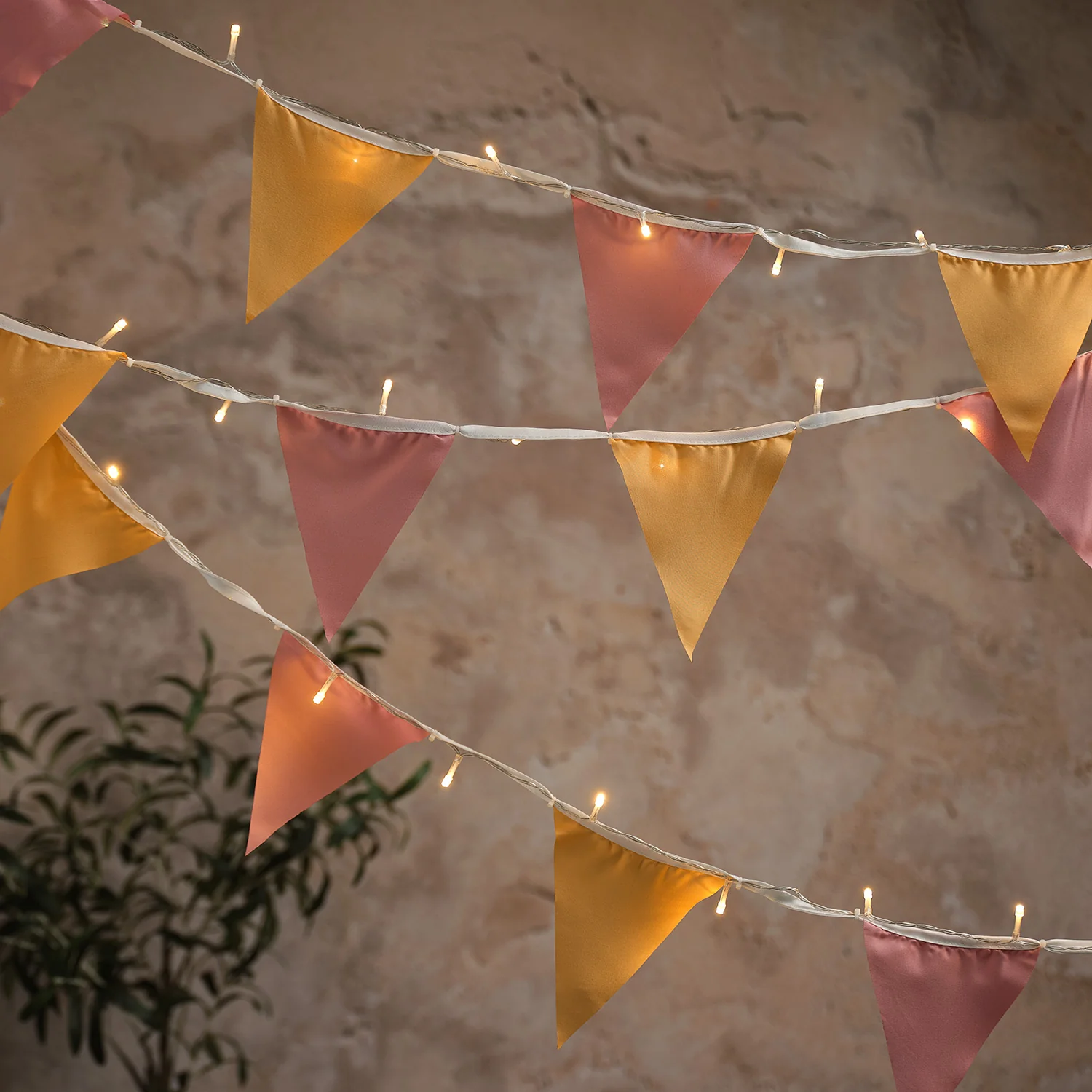5m Wilderness Outdoor Fairy Light Bunting - Image 5