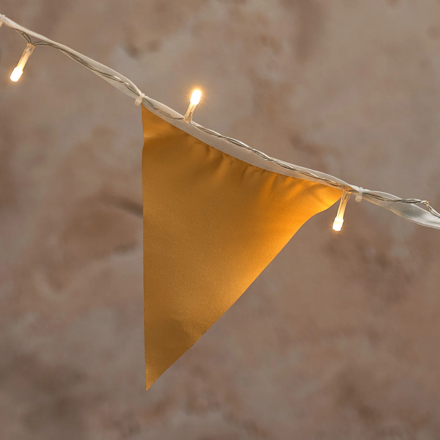 5m Wilderness Outdoor Fairy Light Bunting - Image 9