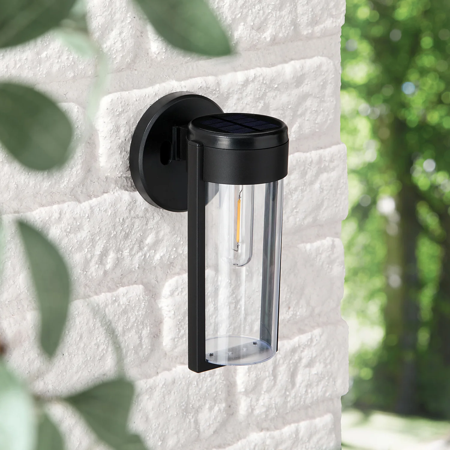 Wilton Solar Wall Light - Image 2