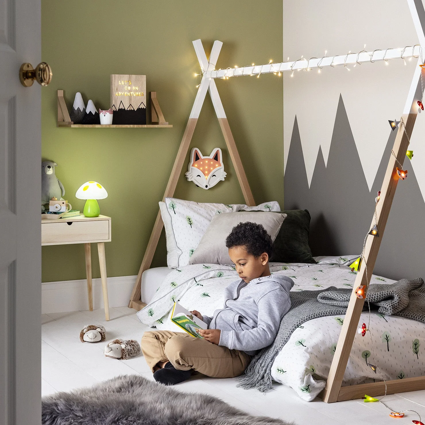 16 Felt Woodland Battery Children's Fairy Lights - Image 3